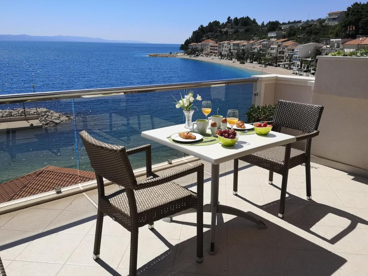 Apartmani California Podgora Esterno foto
