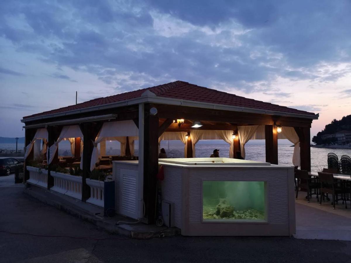 Apartmani California Podgora Esterno foto